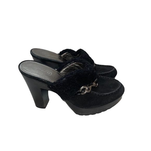 Coach Shoes - Coach Idyle Woman Shoes Size 6